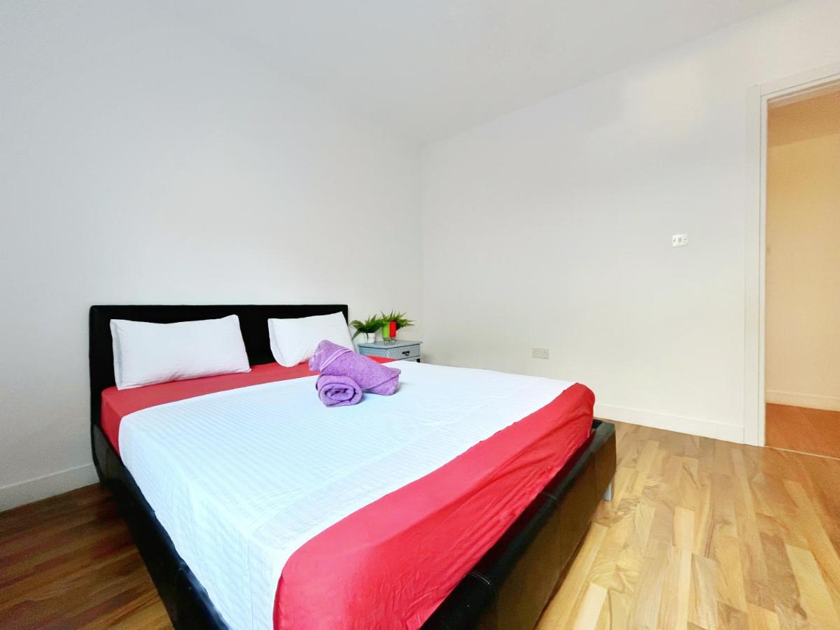 Central 2 Bedroom Apt Terrace And Pool Ayia Napa Exterior photo